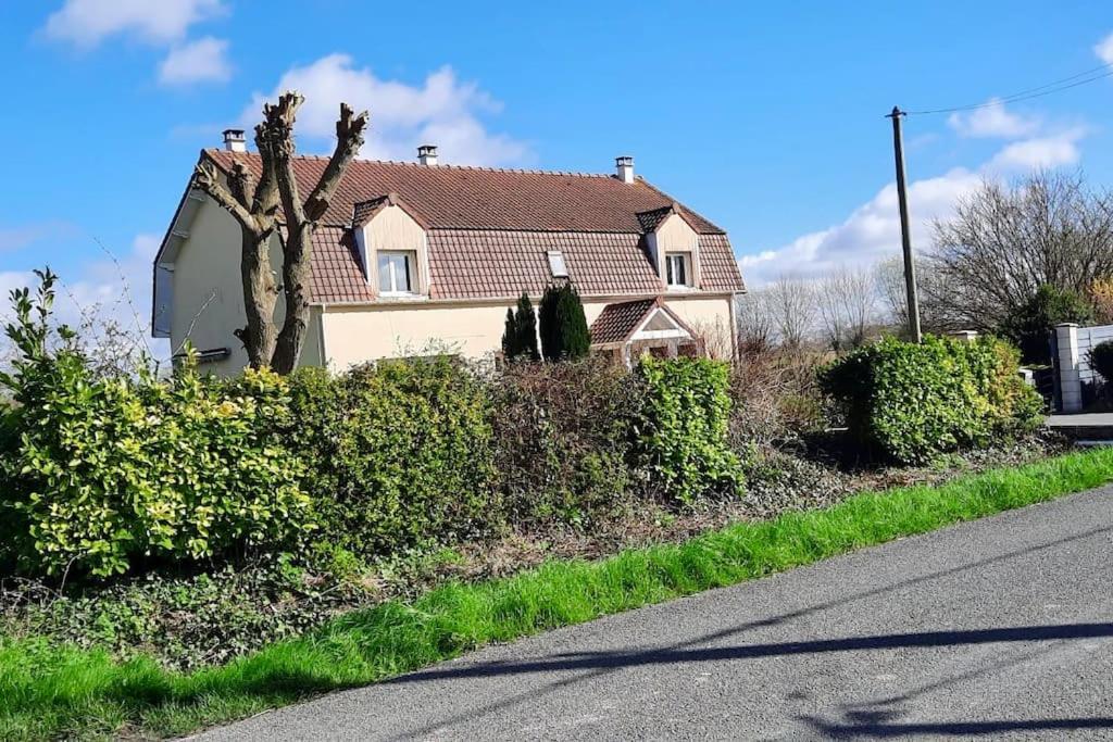 La Maraitiere Villa Guînes Eksteriør billede